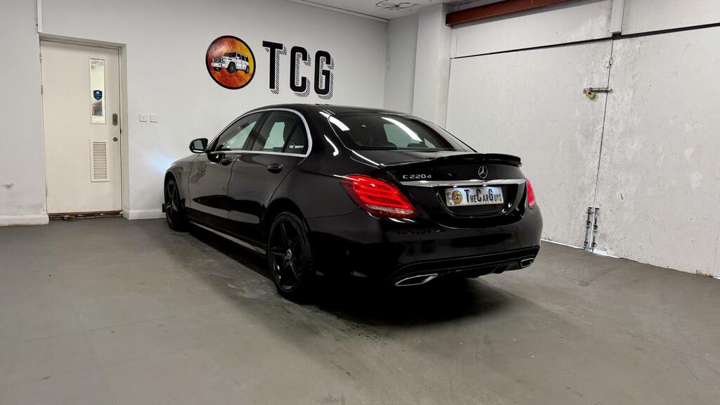 Mercedes-Benz C Class Amg Line Black #3