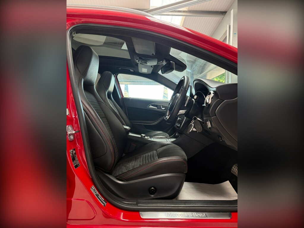 Mercedes-Benz GLA Class Gla 180 Amg Line Edition #17