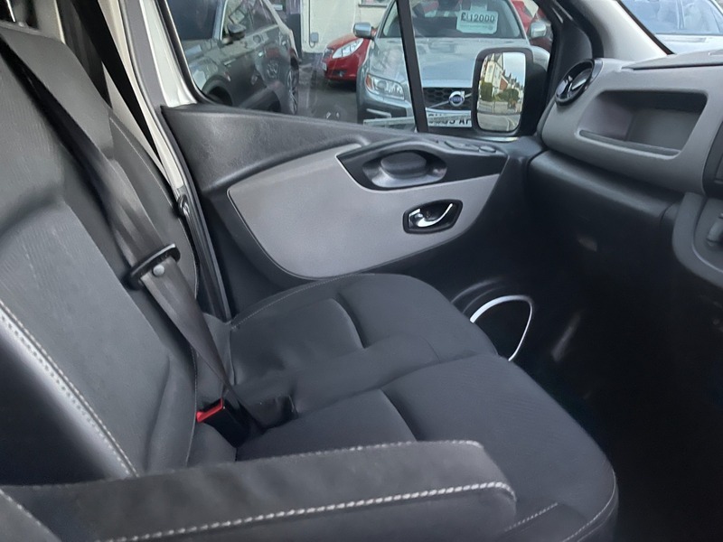 Renault Trafic 1.6 Dci Energy 29 White #23