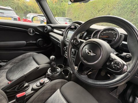 Mini Hatch 2017 17 Cooper #2