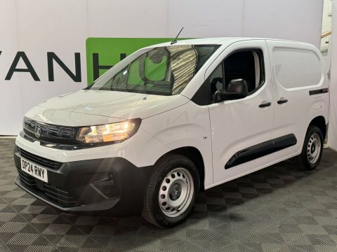 Vauxhall Combo 2024 24 1.5 White #3