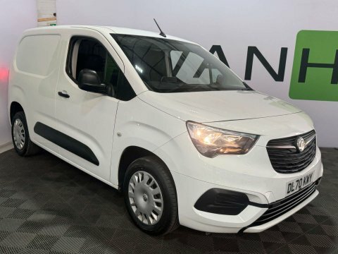 Vauxhall Combo 2020 70 1.5 White