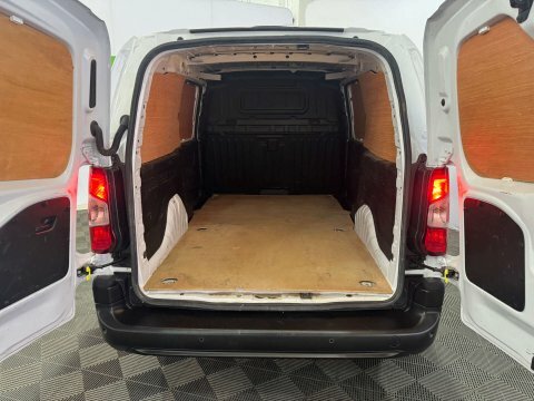 Vauxhall Combo 2024 24 1.5 White #2