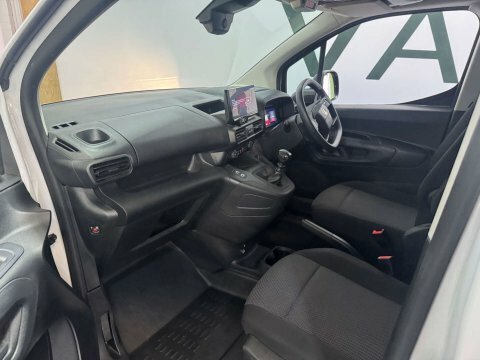 Vauxhall Combo L1 2300 1.5 Turbo D 100Ps Prime Van 3 Seats Blue #17