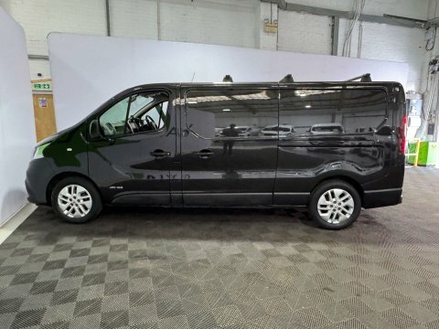 Renault Trafic 2017 17 1.6 Black #4