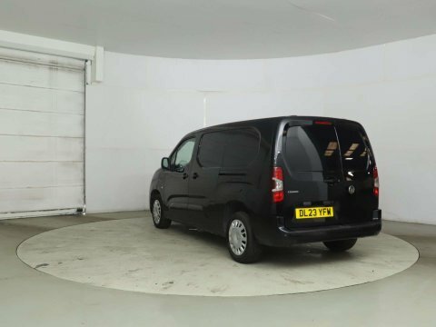 Vauxhall Combo 2023 23 1.5 Black #3