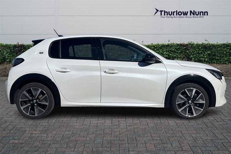 Peugeot e-208 50Kwh Gt Hatchback 136 Ps White #2