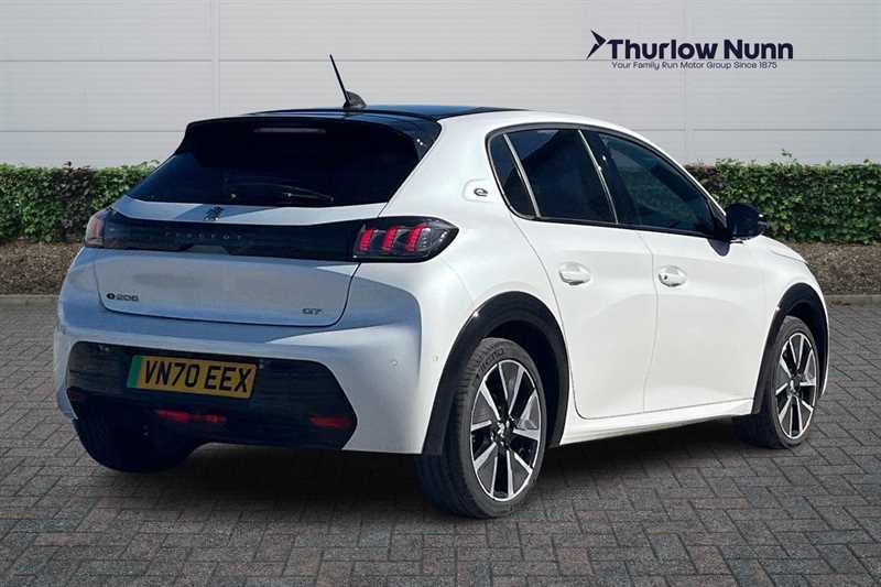 Peugeot e-208 50Kwh Gt Hatchback 136 Ps White #3