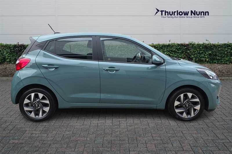 Hyundai I10 1.0 Advance Hatchback Euro 6 Ss Green #2