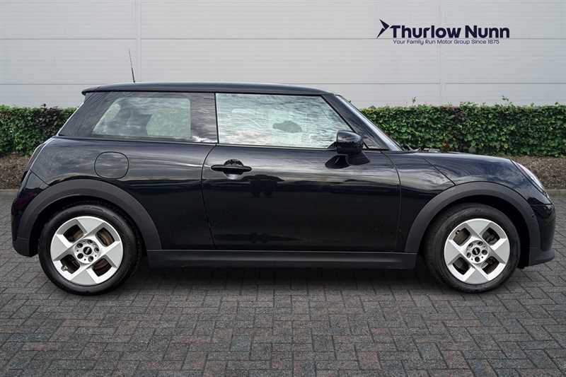 Mini Hatch 1.5C Classic Hatchback Steptronic Euro Black #2