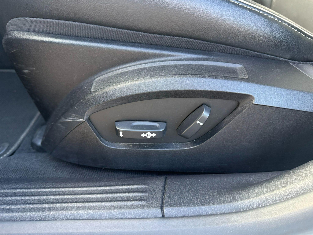 Volvo V40 1.5 Inscription T3 Gold #26