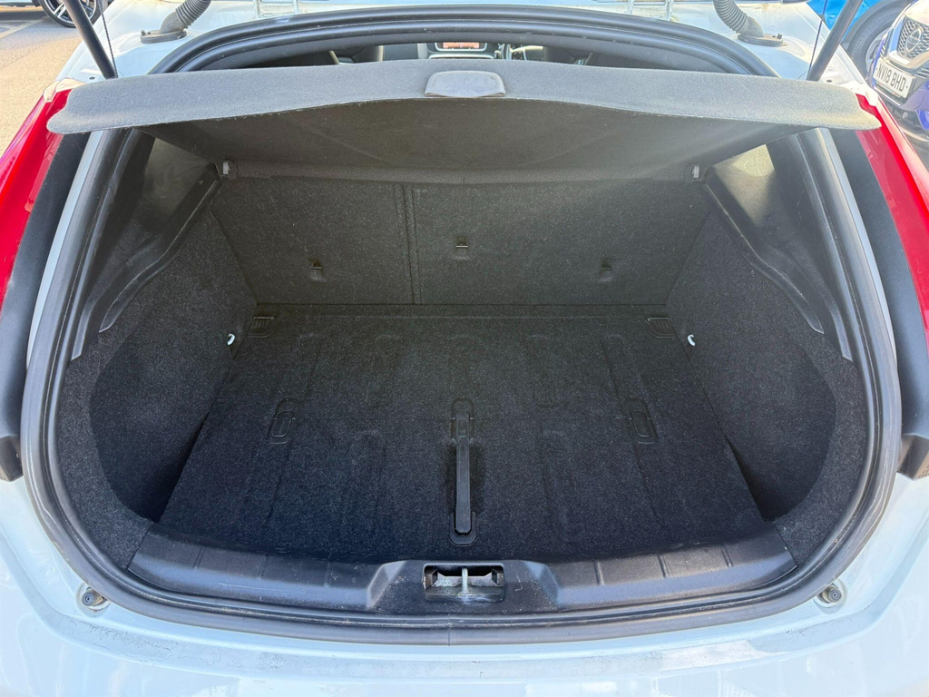 Volvo V40 1.5 Inscription T3 Gold #33