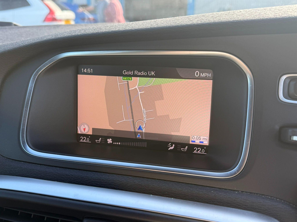 Volvo V40 1.5 Inscription T3 Gold #19