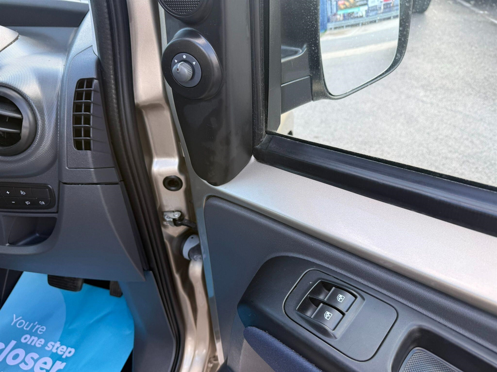 Citroen Nemo Multispace Mpv 1.4 Hdi Sensodrive Euro 4 201010 Blue #13