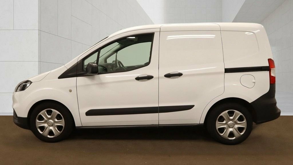 Ford Transit Courier 1.5L Trend White #6