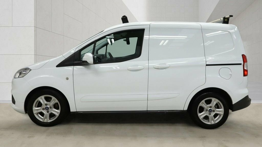 Ford Transit Courier 1L Limited White #6
