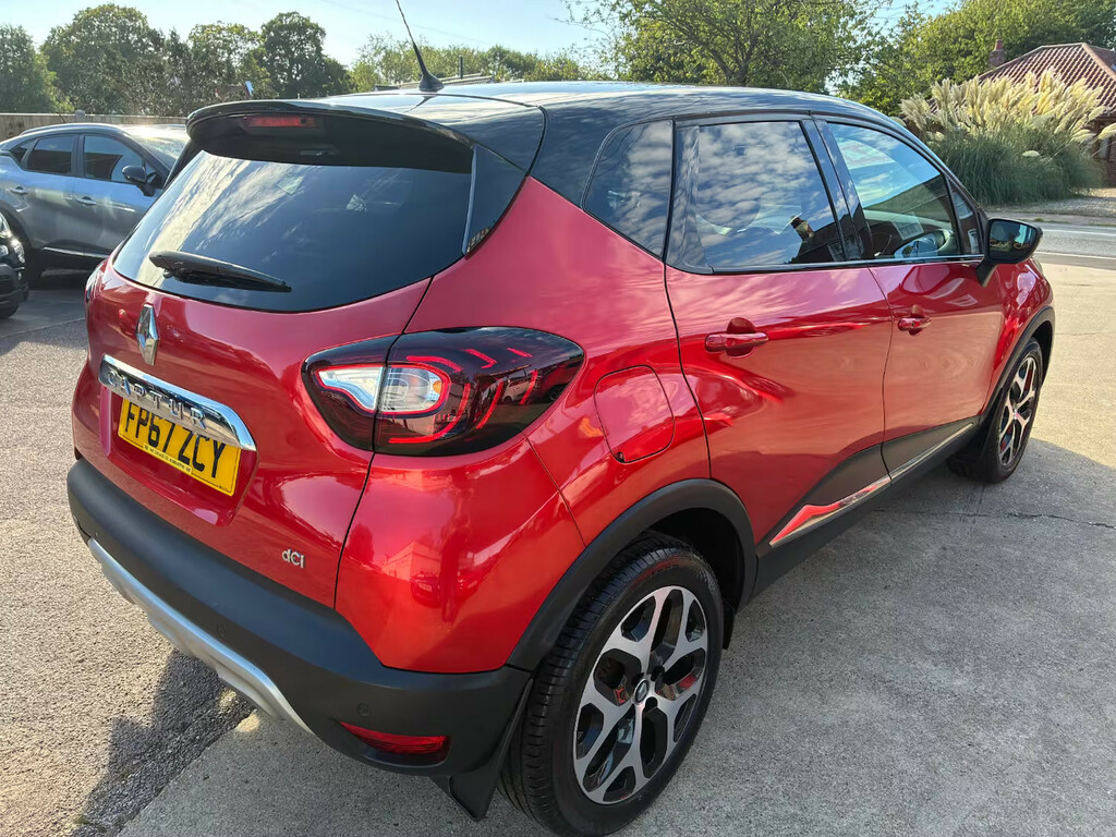 Renault Captur 1.5 Dci 110 Dynamique S Nav Hatchback M FP67ZCY Black #4