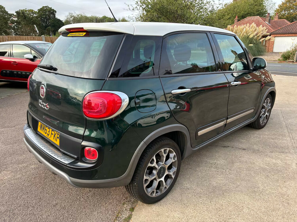Fiat 500L 1.6 Multijet 105 Trekking Mpv White #3