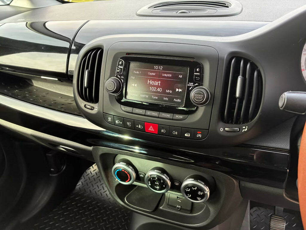 Fiat 500L 1.6 Multijet 105 Trekking Mpv White #6