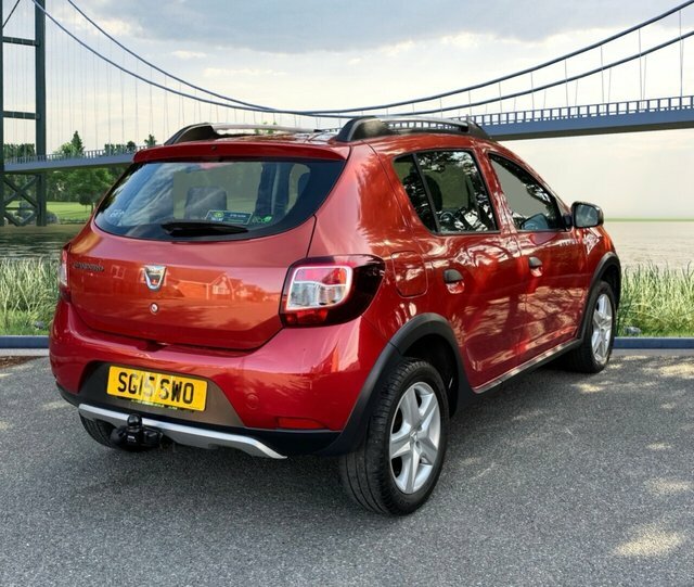 Dacia Sandero Stepway 1.5 Dci Ambiance Hatchback Euro Red #3