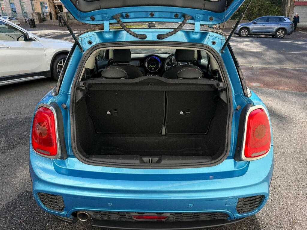 Mini Hatch 1.5 Cooper Euro 6 Ss Silver #34