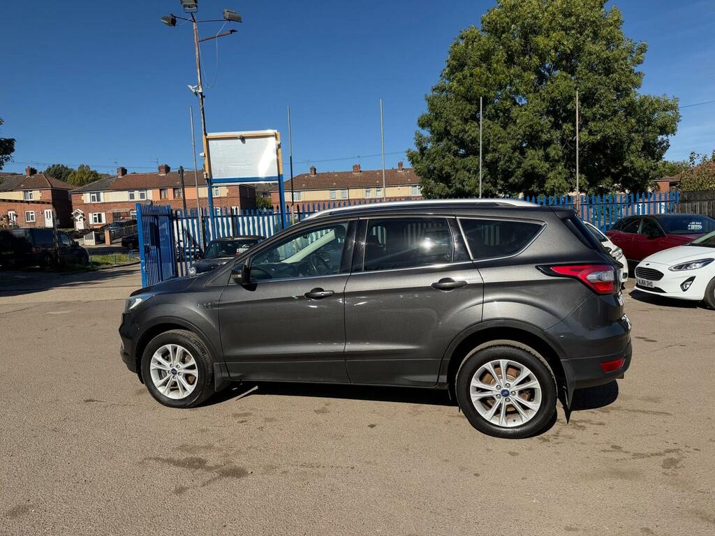 Ford Kuga 1.5 Tdci Titanium Euro 6 Ss Grey #3