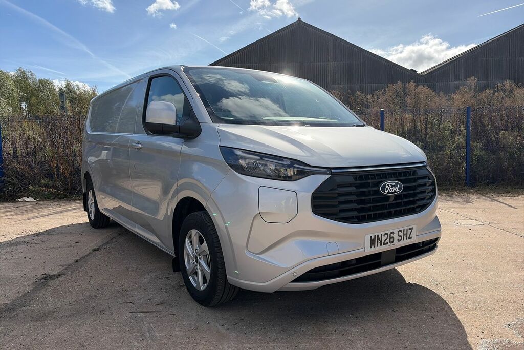 Ford Transit Custom 320 Limited L2 Lwb Fwd 2.5 Phev 232Ps Low Roo Silver