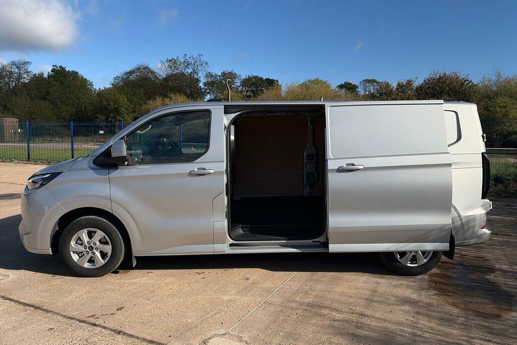 Ford Transit Custom 320 Limited L2 Lwb Fwd 2.5 Phev 232Ps Low Roo Silver #5