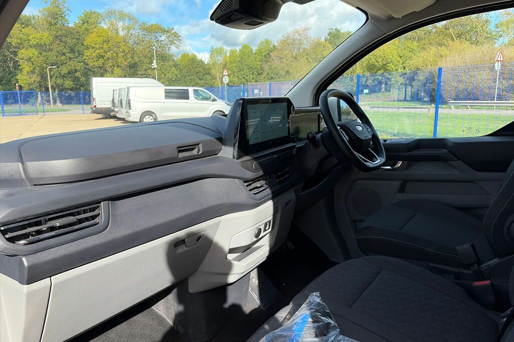 Ford Transit Custom 320 Limited L2 Lwb Double Cab In Van Fwd 2.5 Silver #3