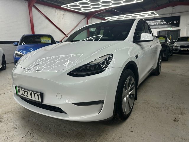 Tesla Model Y Dual Motor Long Range Suv 4Wde White #2
