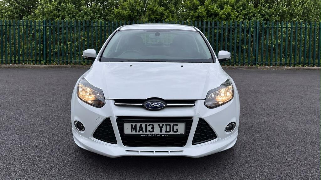 Ford Focus Zetec S White #5