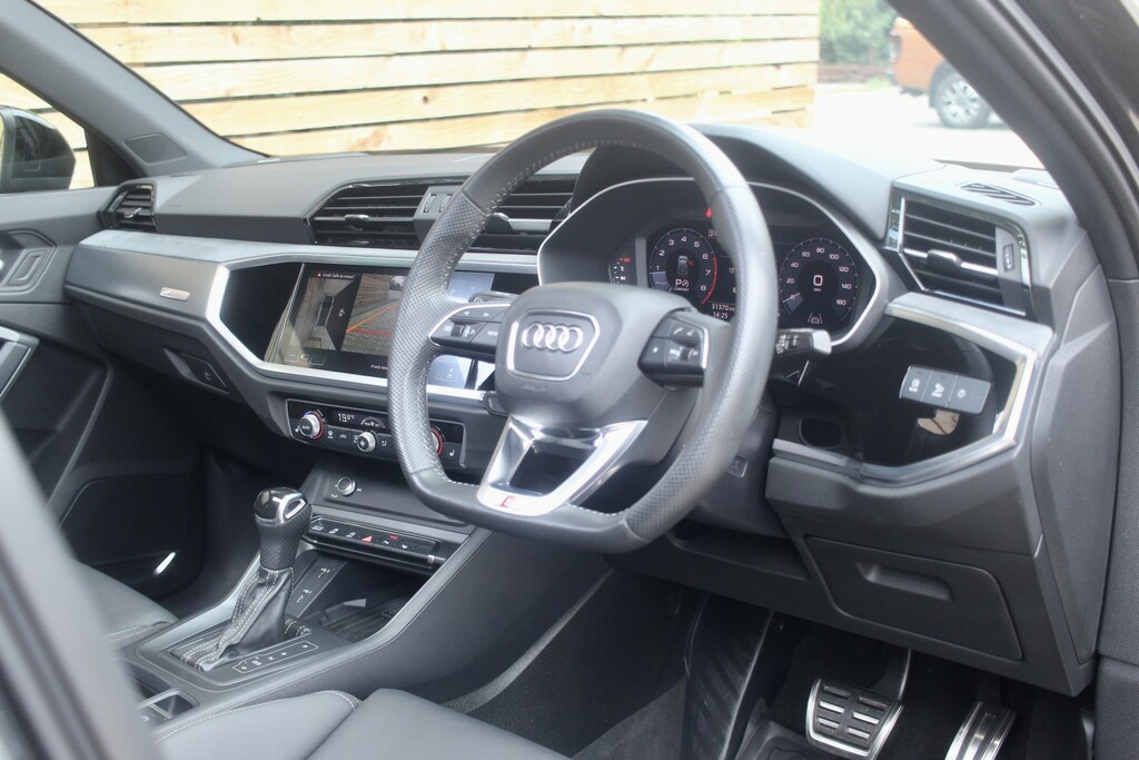 Audi Q3 1.5 Tfsi Cod 35 Vorsprung Grey #3