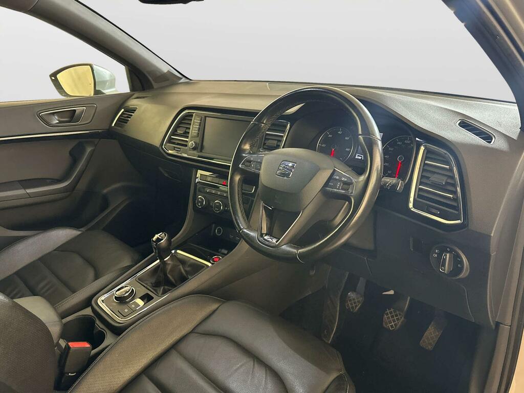 Seat Ateca Xcellence White #14