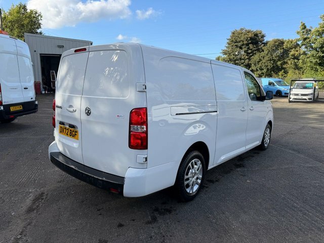 Vauxhall Vivaro 1.5 Turbo D 2900 Sportive Panel Van 6Dr Man White #2