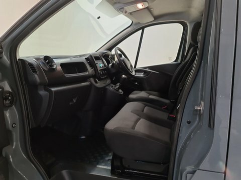Renault Trafic 2.0 Dci Sl30  #5
