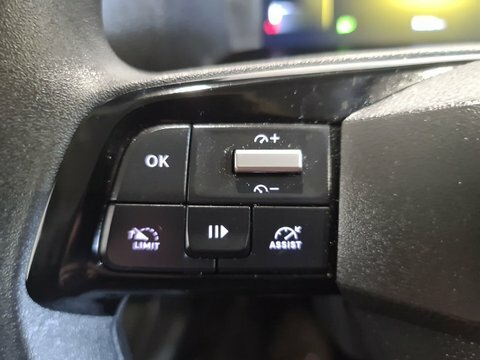 Vauxhall Vivaro 2700 1.5D 120Ps Prime H1 Van White #28