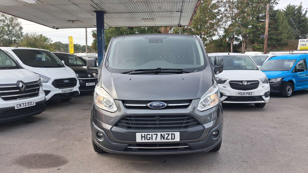 Ford Transit Custom 290 Limited Panel Van L2 H2 Grey #2