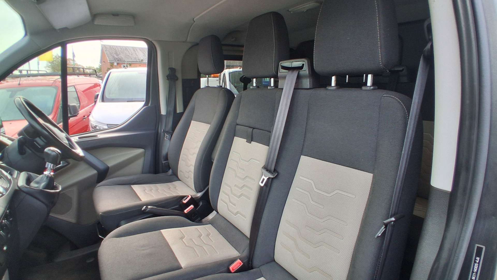 Ford Transit Custom 290 Limited Panel Van L2 H2 Grey #6