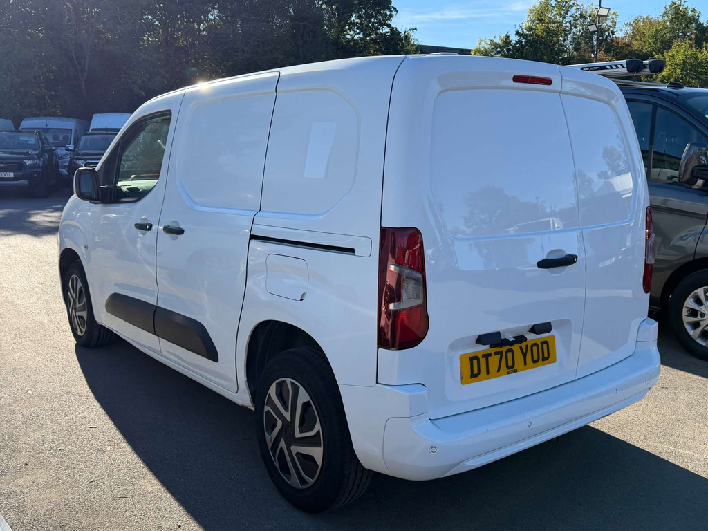 Vauxhall Combo Turbo D 2300 Sportive Panel Van L1 H White #5