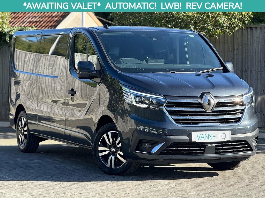 Renault Trafic Mpv Grey