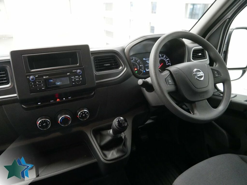 Nissan InterStar 2.3L Dci 35 Acenta Panel Van Fwd White #4