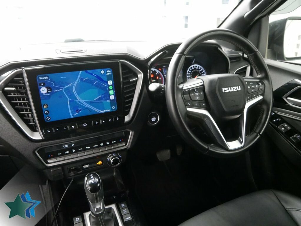 Isuzu D-Max 1.9L Td V-cross Pickup Double Cab Black #2