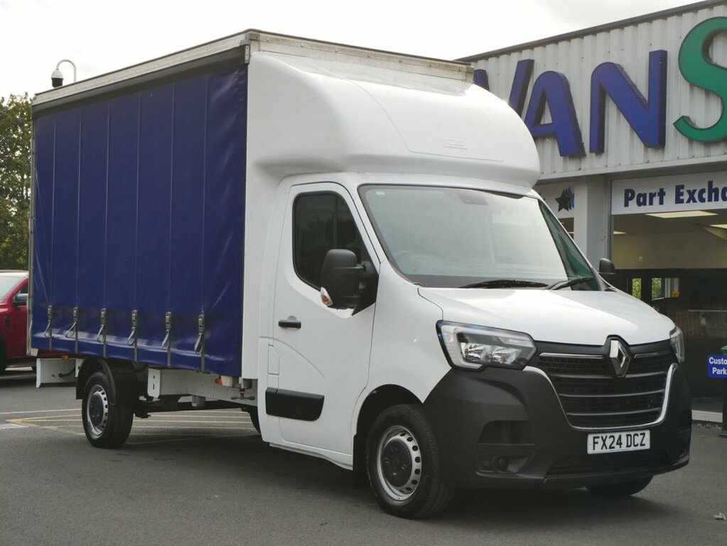 Renault Master 2.3L Dci Energy 35 Start Platform Cab M White