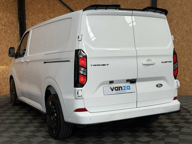 Ford Transit Custom 2.0 320 Ecoblue Limited Panel Van White #3