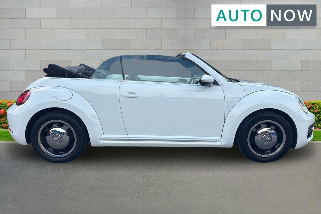 Volkswagen Beetle Design Tsi Bluemotion Technology White #4