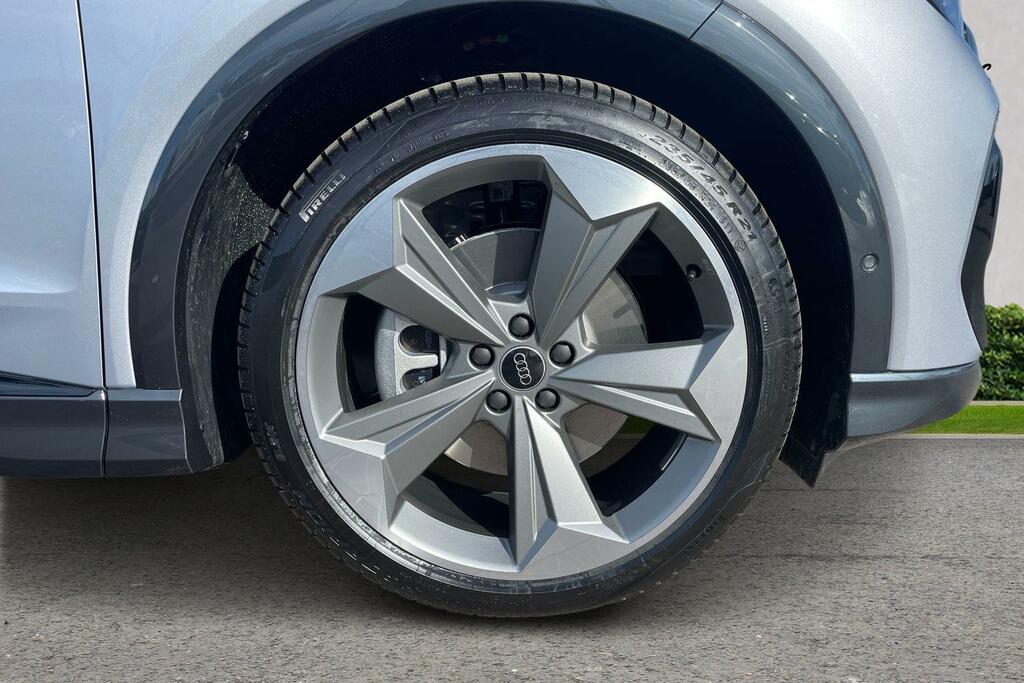 Audi Q4 E Tron Black Edition Quattro Silver #5