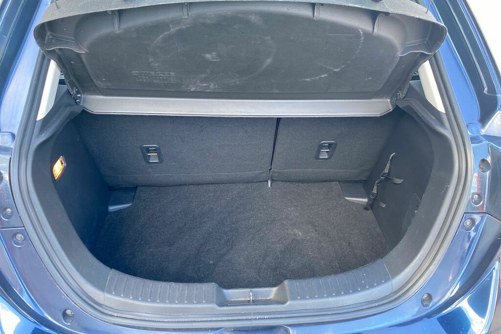Mazda 2 Hatchback 1.5 Skyactiv-g Sports Launch Edition Eur Blue #9