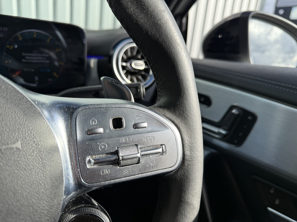 Mercedes-Benz A Class A 200 D Exclusive Edition 148 Bhp White #30