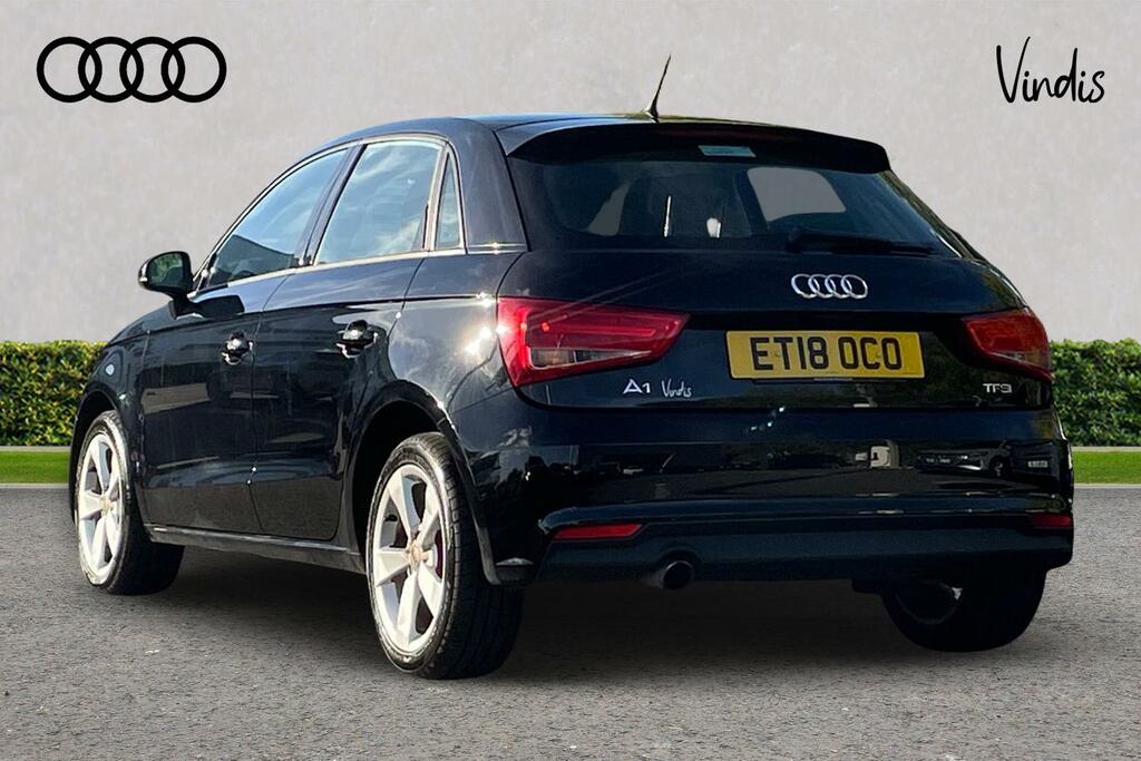 Audi A1 Audi A1 Sportback Sport Nav 1.0 Tfsi 95 Ps 5-Speed Black #3