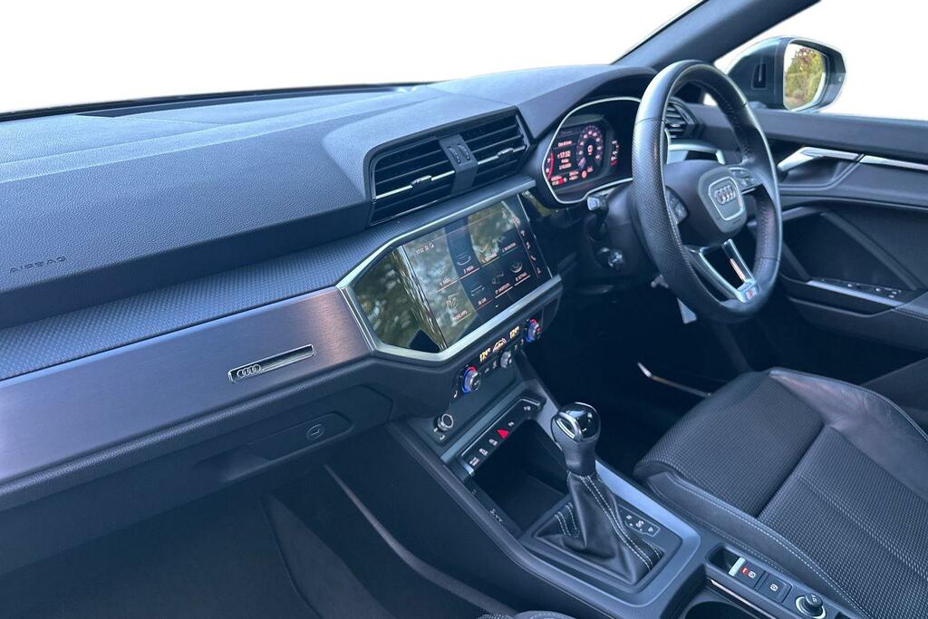 Audi Q3 Audi Q3 Sportback S Line 35 Tfsi 150 Ps S Tronic Grey #2